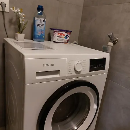 Appartement Dehome - Laguna - By Station
